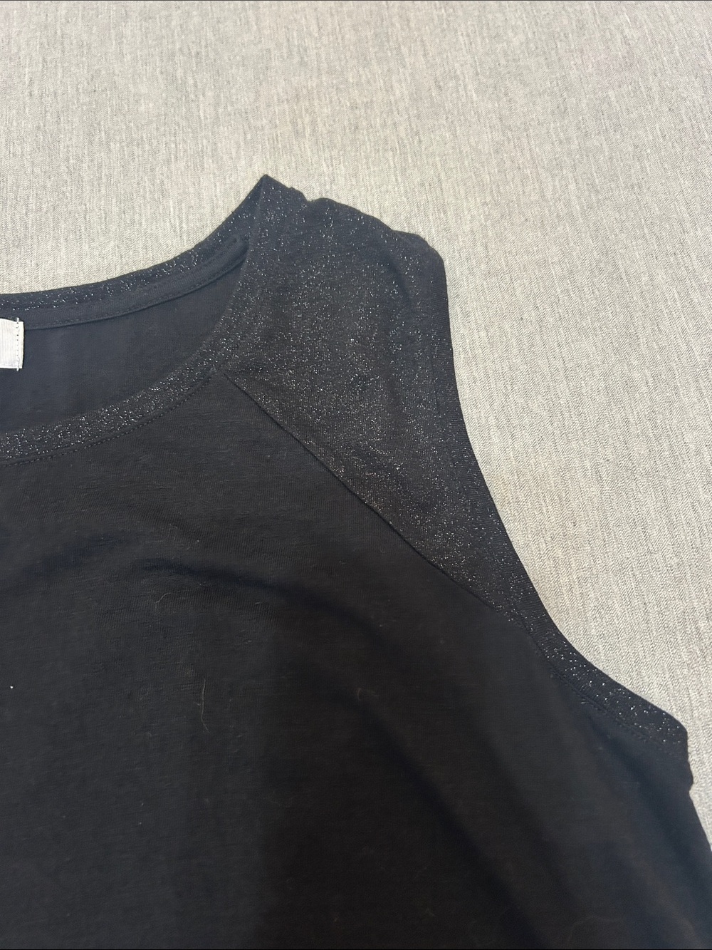 Old Navy Black Sleeveless Tank Top XL Women’s Casual Basic Lightweight Pre Loved - Picture 4 of 8
